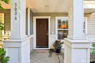 3006 SW Bataan St, Seattle, WA 98126