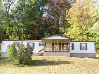 815 Park Ave NW, Norton, VA 24273