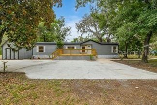 1707 Valrico Woodland Ave, Seffner, FL 33584
