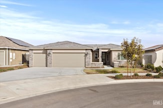 12522 Madelyn Dr, Bakersfield, CA 93311