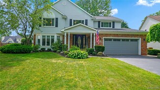 57 Beachridge Dr, East Amherst, NY 14051