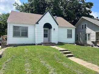 1307 Merchant St, Emporia, KS 66801
