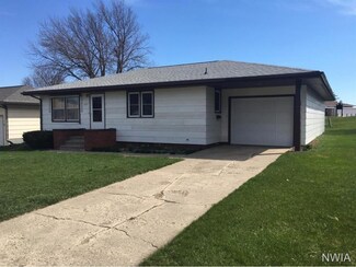 621 Kennedy St, Remsen, IA 51050