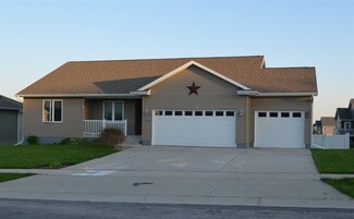 602 Angie St, Janesville, IA 50647