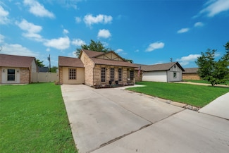 523 Magnolia Dr, Forney, TX 75126