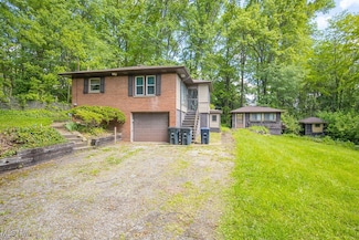 745 W Thornton St, Akron, OH 44307