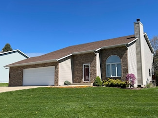 607 E Church St, Orfordville, WI 53576