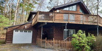 106 Highland Dr, Lakeville, PA 18438