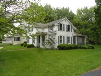 171 Main St, Phelps, NY 14532