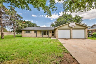 1933 56th St, Lubbock, TX 79412