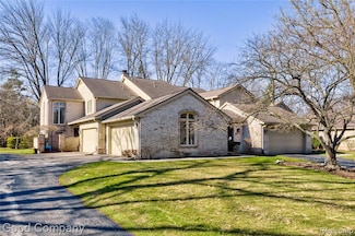 1470 Timberview Trail, Bloomfield Hills, MI 48304