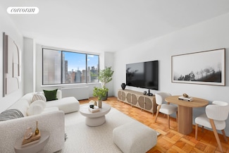 311 E 38th St Unit 18A, New York, NY 10016