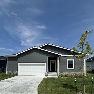 12914 E Equestrian St, Wichita, KS 67230
