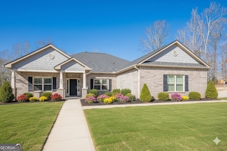 303 River Mansion Dr, Jefferson, GA 30549