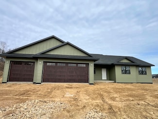 347 Southern Dr, Holmen, WI 54636