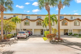 391 Madeira Cir, Saint Petersburg, FL 33715