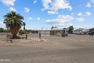 39984 Montana Dr, Salome, AZ 85348