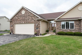 8952 62nd Ave Unit 641, Pleasant Prairie, WI 53158