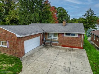 4100 W Ridgewood Dr, Cleveland, OH 44134