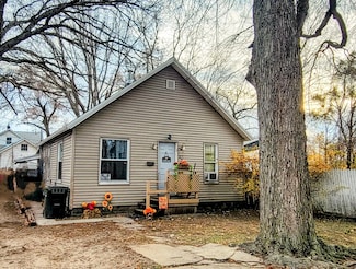 357 Amity Ave, Muskegon, MI 49442