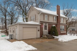 306 1st St NW, Kasson, MN 55944