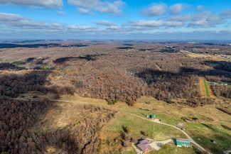 181 Elkhorn Rd, Camdenton, MO 65020