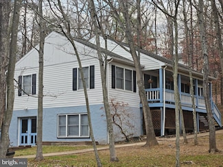 1109 Lakeview Dr, Cross Junction, VA 22625