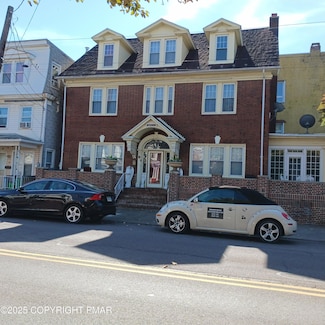 6 East Ave, Mount Carmel, PA 17851