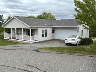 18 Eagle Nest Dr, Franklin, NH 03235