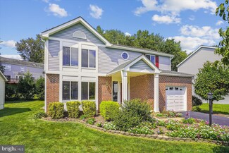 12806 Valleyhill St, Woodbridge, VA 22192