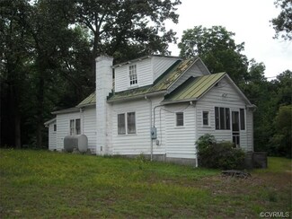 16400 Harrowgate Rd, Chester, VA 23831