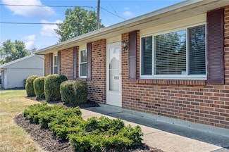 1766 Gayhart Dr, Xenia, OH 45385