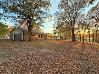 120 Pool Dr, Batesville, AR 72501