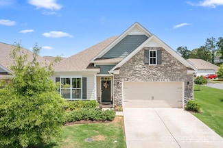 5058 Antebellum Dr, Iron Station, NC 28080