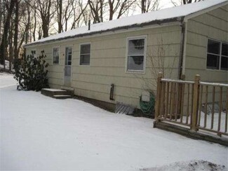 1013B Millers Falls Rd, Northfield, MA 01360