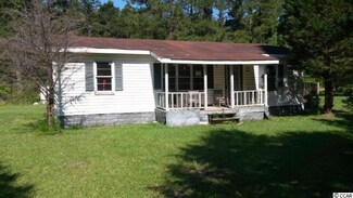 17 Sugar Ln, Kingstree, SC 29556