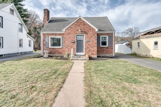 186 Irving St, Manchester, CT 06042