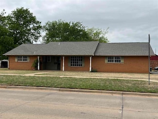 102 S Stallard St, Stillwater, OK 74074