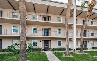 8693 Bardmoor Blvd Unit 202B, Seminole, FL 33777