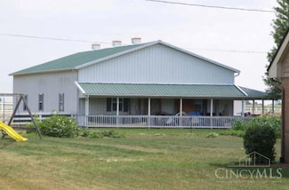 7585 Peters Rd, Tipp City, OH 45371