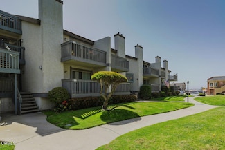 3064 Sunset Ln, Oxnard, CA 93035