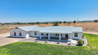 29492 Farmway Rd, Caldwell, ID 83607