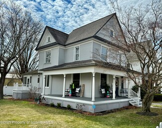 625 River St, Peckville, PA 18452