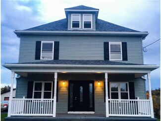 212 Dorothy St, Scottdale, PA 15683