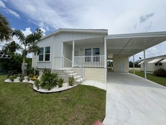 968 Avanti Way Blvd Unit 968, North Fort Myers, FL 33917