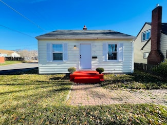 703 Mitchell St, Klamath Falls, OR 97601