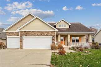 4870 Andrews Place, Pleasant Hill, IA 50327