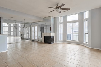 3420 Country Club Dr W Unit 214, Irving, TX 75038