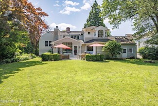 147 Shore Rd, Old Greenwich, CT 06870