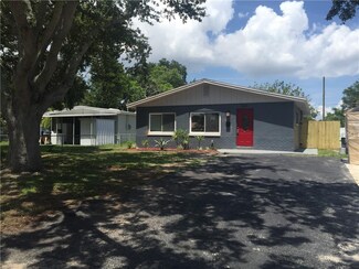 624 60th St S, Saint Petersburg, FL 33707